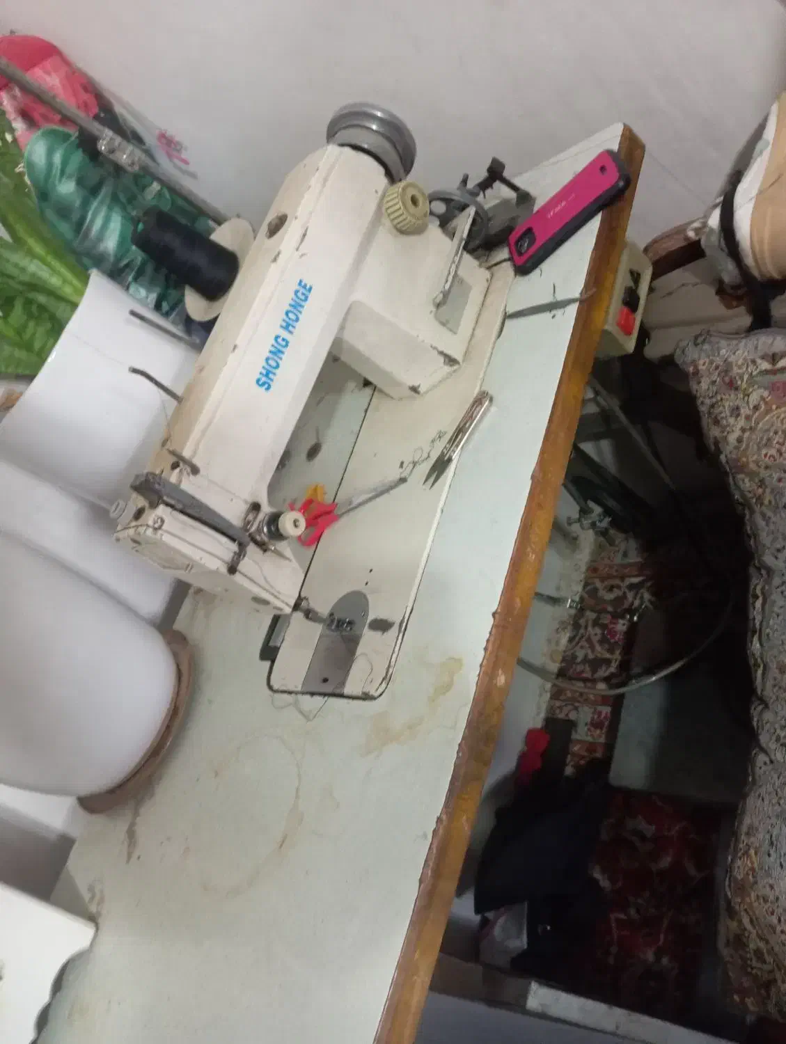 چرخ خیاطی|چرخ خیاطی و ریسندگی|سرولایت, |دیوار