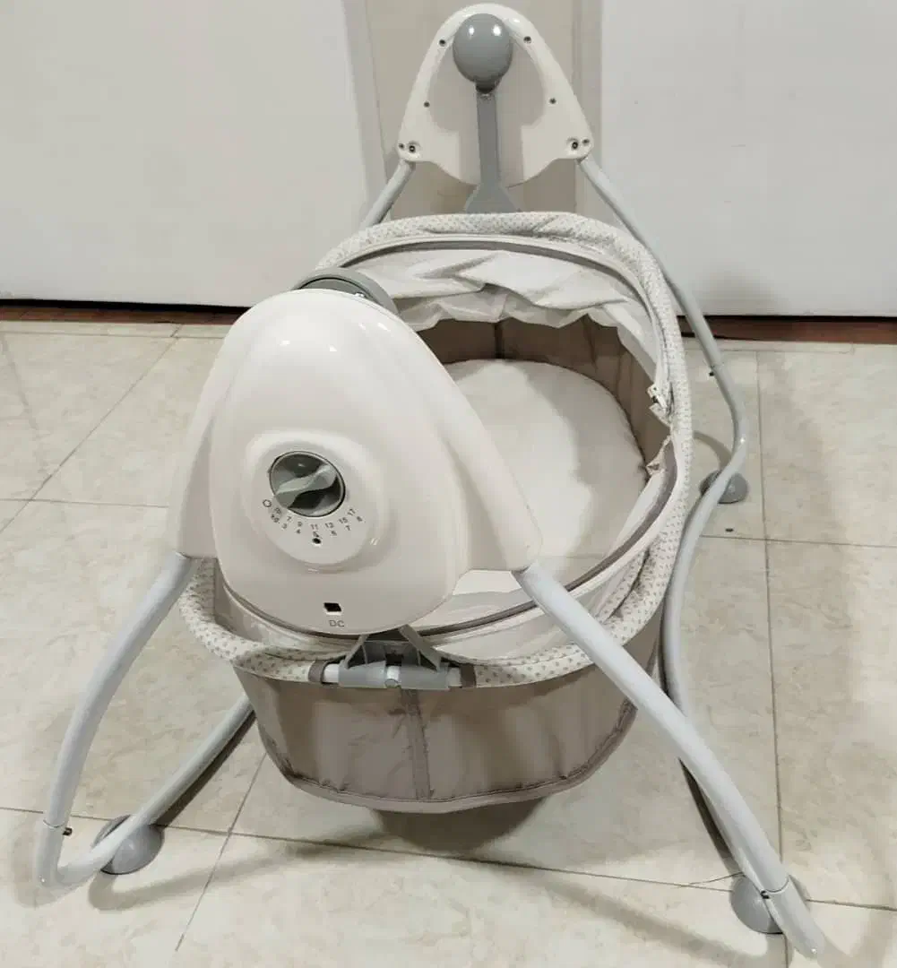 گهواره برقی|تخت و صندلی بچه|رشت, منظریه|دیوار