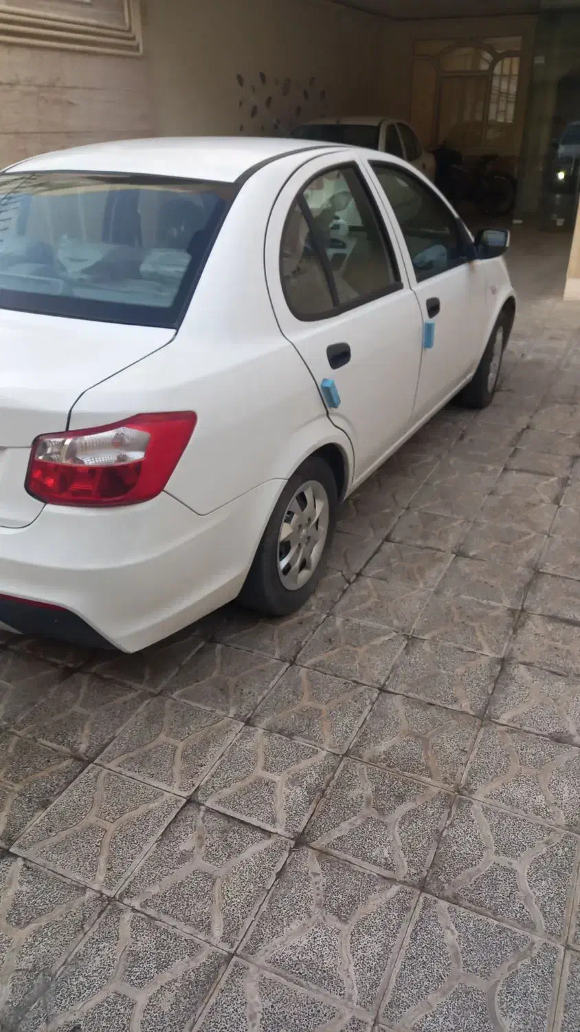 ساینا مدل ۴۰۲|خودرو سواری و وانت|مشهد, شهرآرا|دیوار