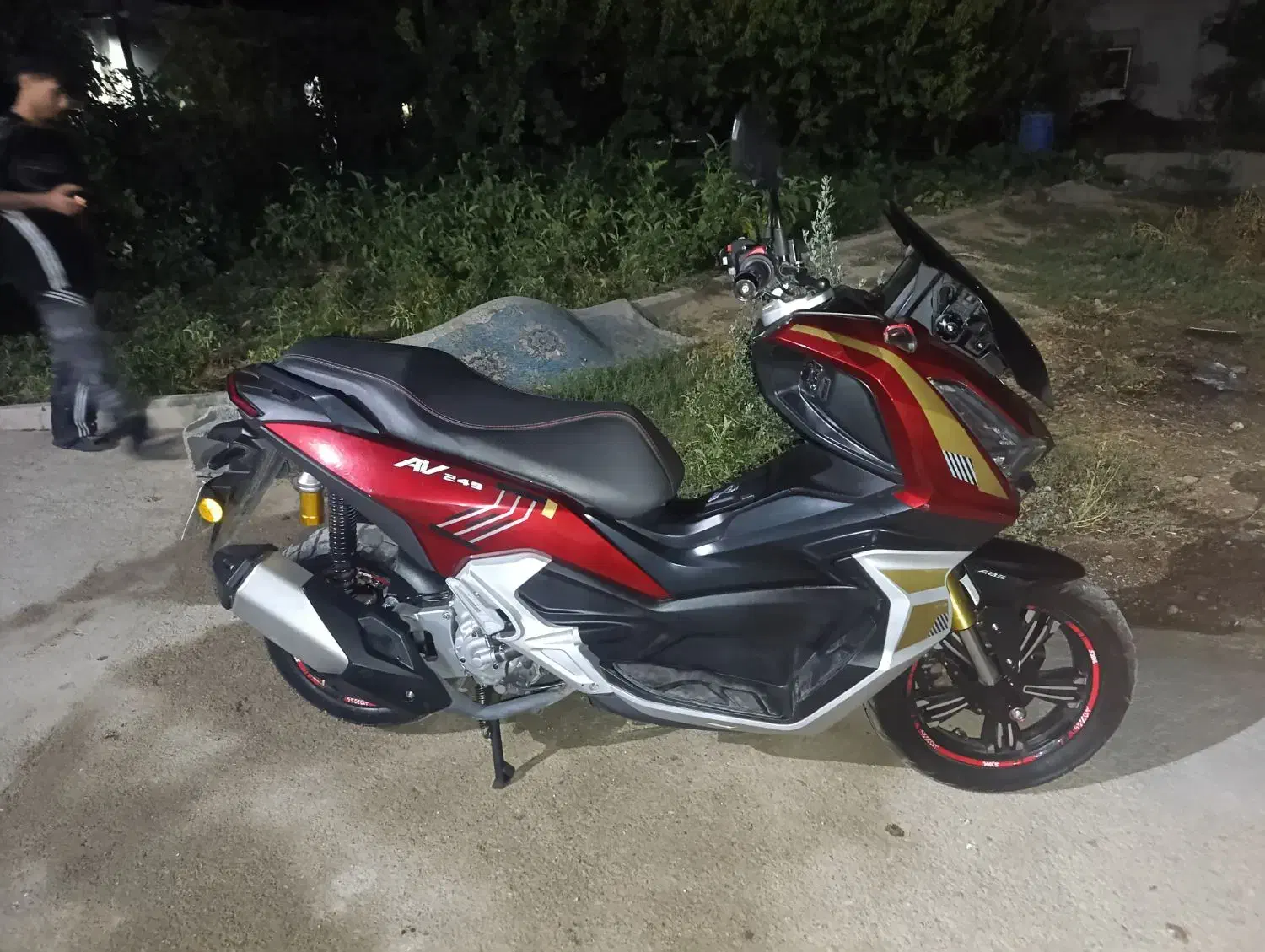 adv 250cc|موتورسیکلت|هشتگرد, هشتگرد قدیم|دیوار