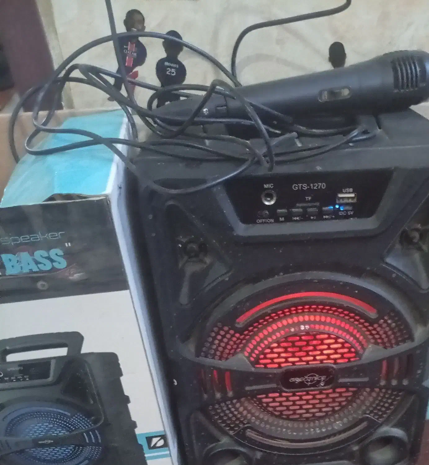 یک اسپیکر صدا عالی مفت میدم|سیستم صوتی خانگی|سیرجان, |دیوار