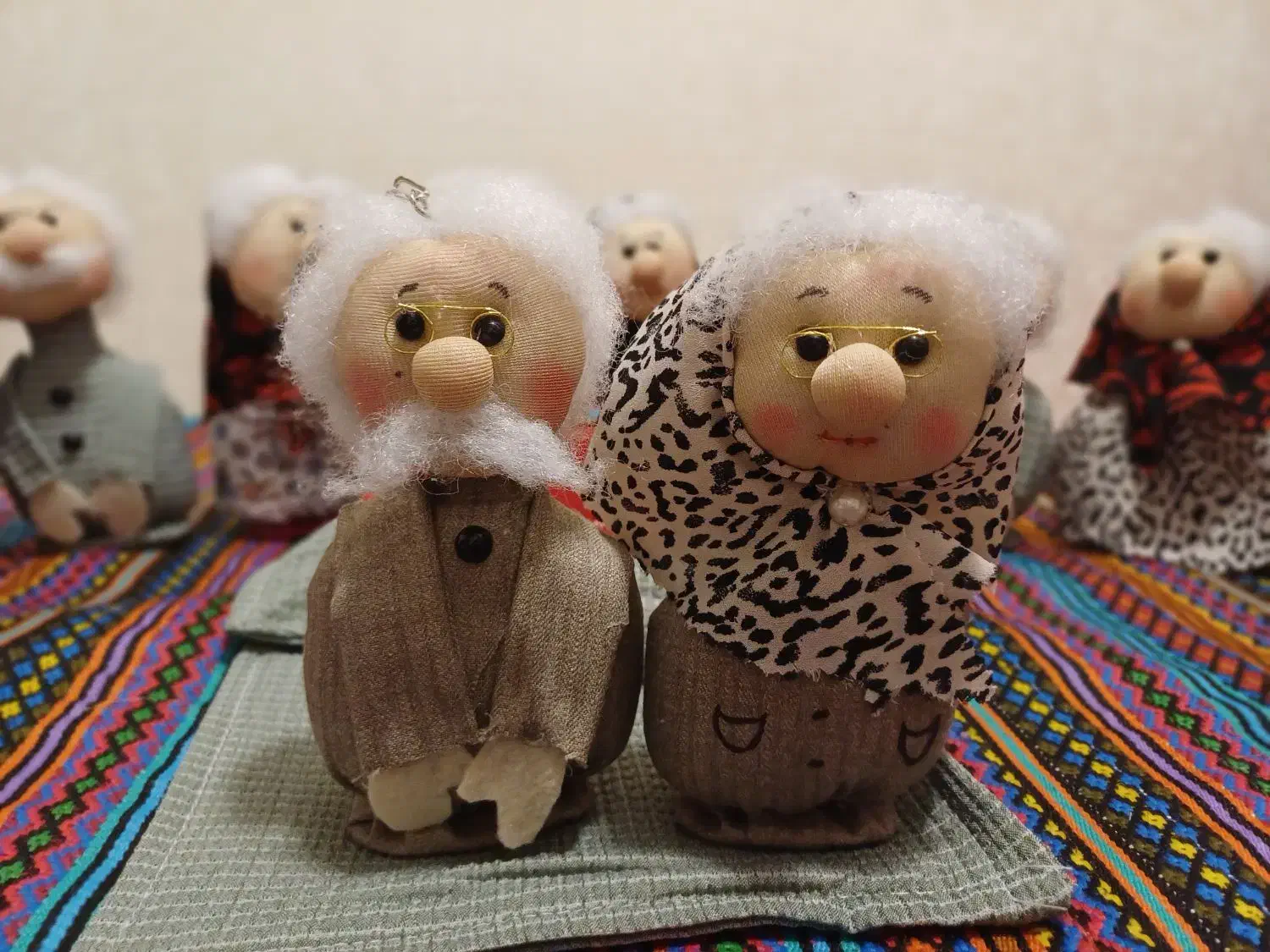 عروسک ننه جون و آقاجون|صنایع دستی و سایر لوازم تزئینی|همدان, |دیوار