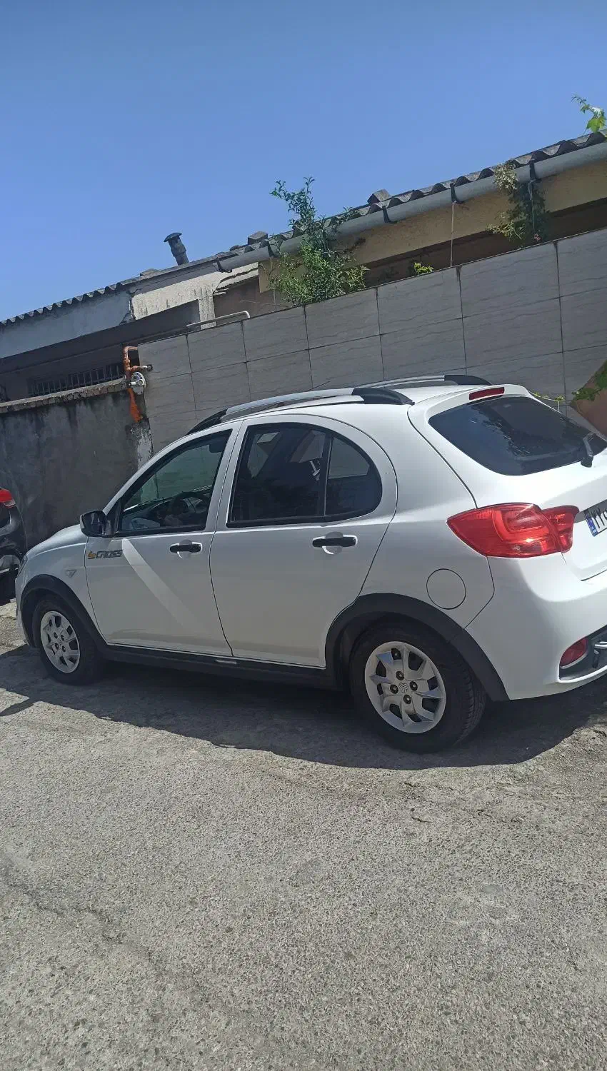 کوئیک دنده ای بسیار سالم و کم کارکرد 1401|خودرو سواری و وانت|قائم‌شهر, |دیوار