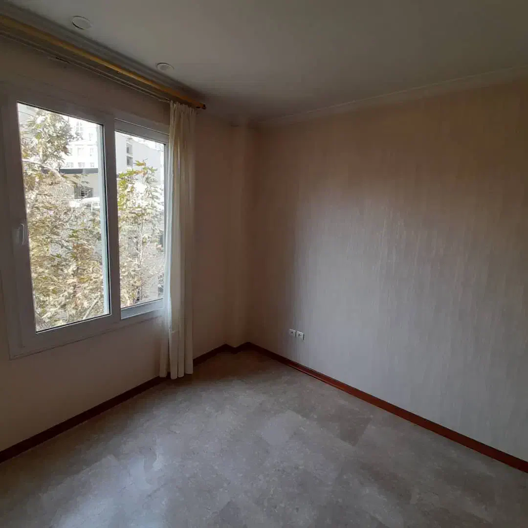 نیاوران۱۴۰متر۳خواب مستر،فول امکانات،بدون مشابه