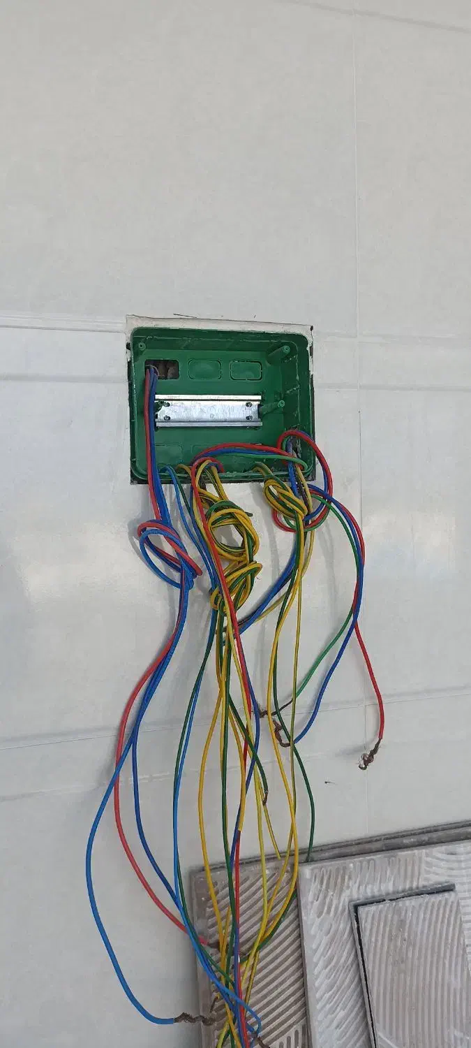 برق کش ساختمان (منصف)کار بلد|خدمات پیشه و مهارت|علیآباد کتول, |دیوار