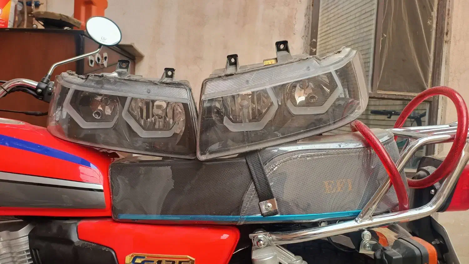 تعدادی چراغ و لوازم خودرو mvm530 و سمند|قطعات یدکی و لوازم جانبی|مهاجران, |دیوار