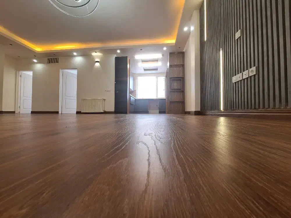 ۱۰۵ متر سه خواب شیک و خوش نقشه فول امکانات