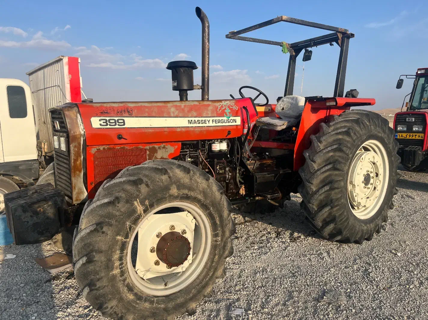 تراکتور ۳۹۹ جفت مدل ۸۴ دف ایتالیا|خودرو سنگین|مبارکه, |دیوار