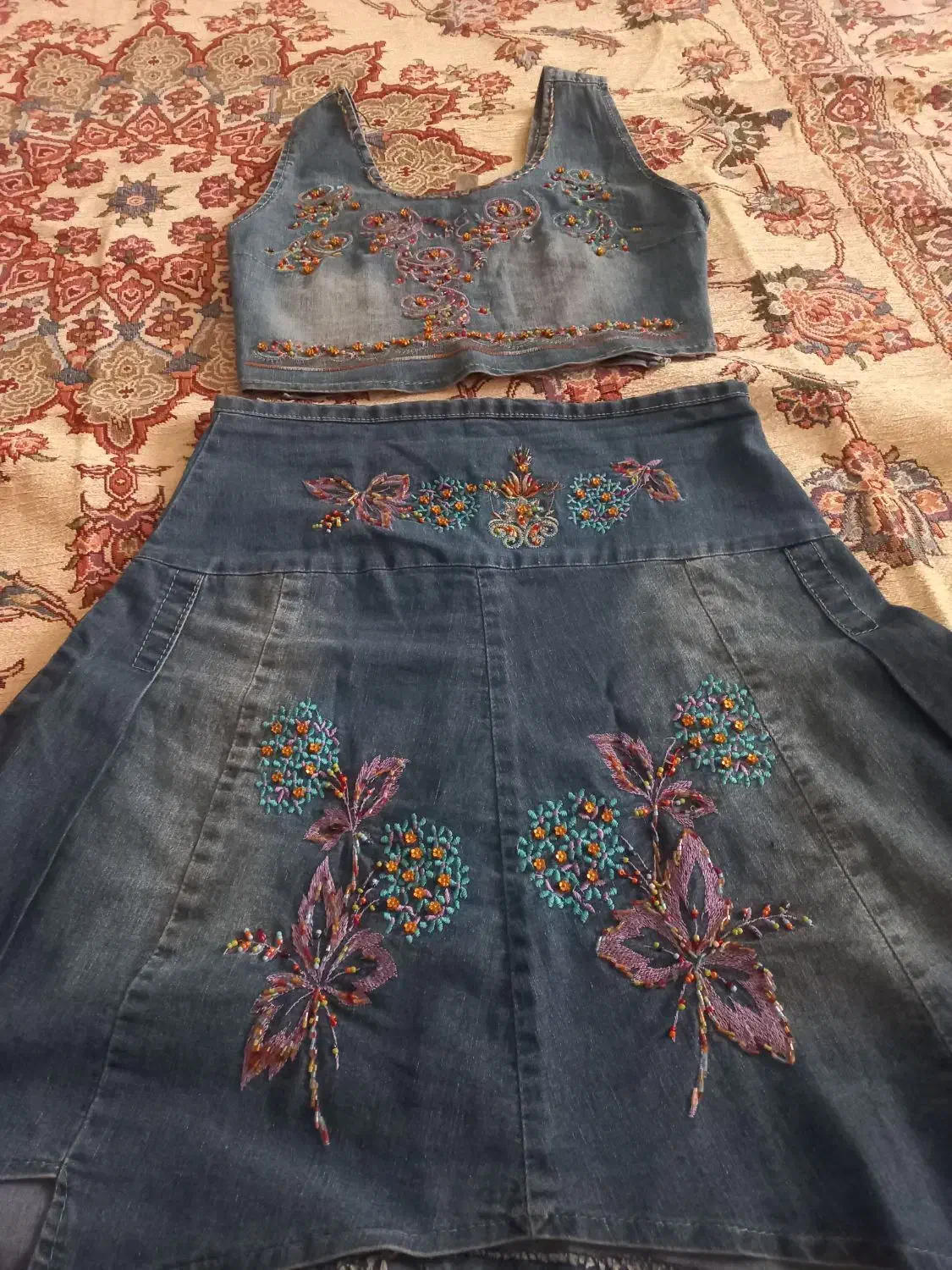 تاب دامن لیوکت اسپرت|لباس|اندیشه, اندیشه فاز ۱|دیوار