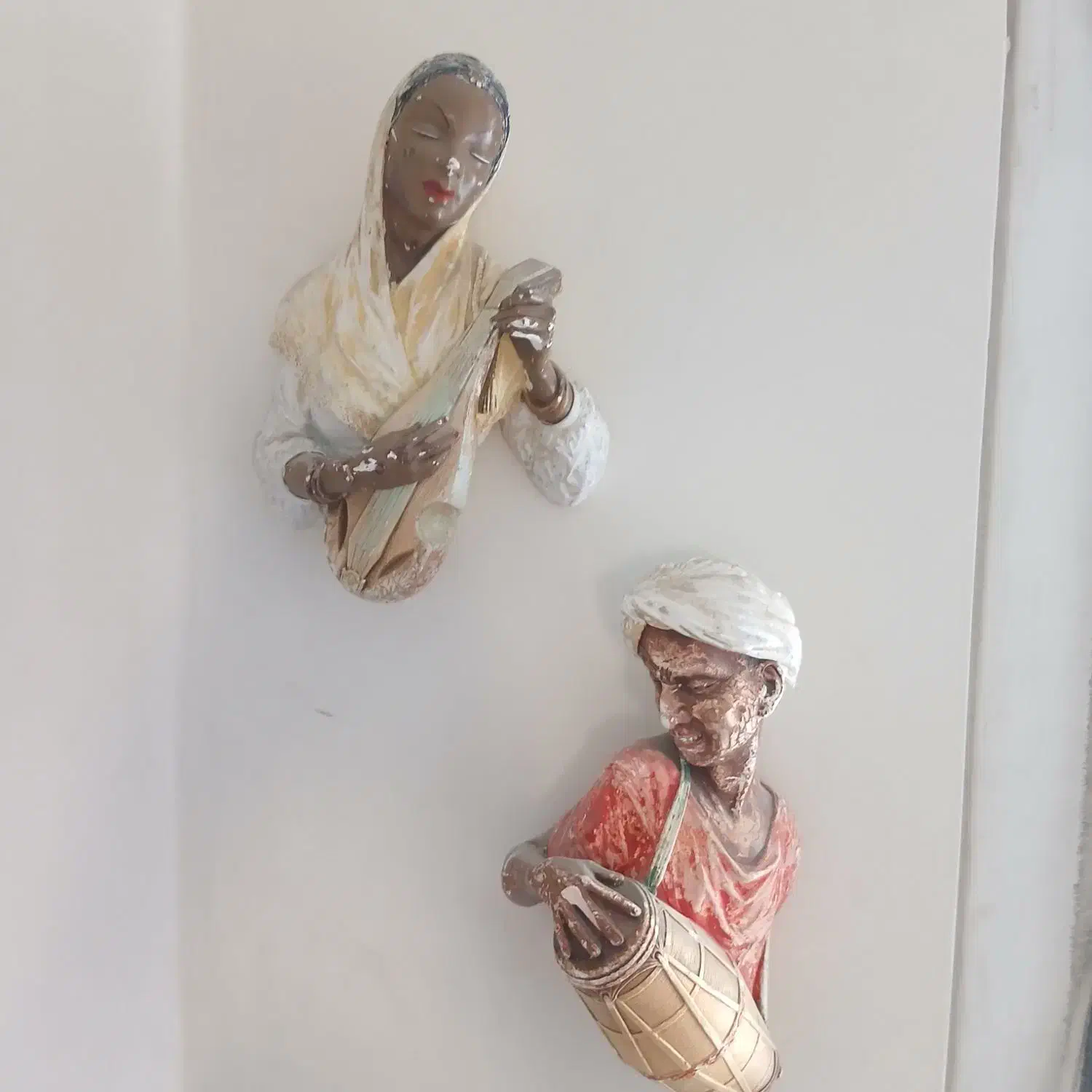 مجسمه عتیقه|کلکسیون اشیاء عتیقه|تهران, کاج|دیوار