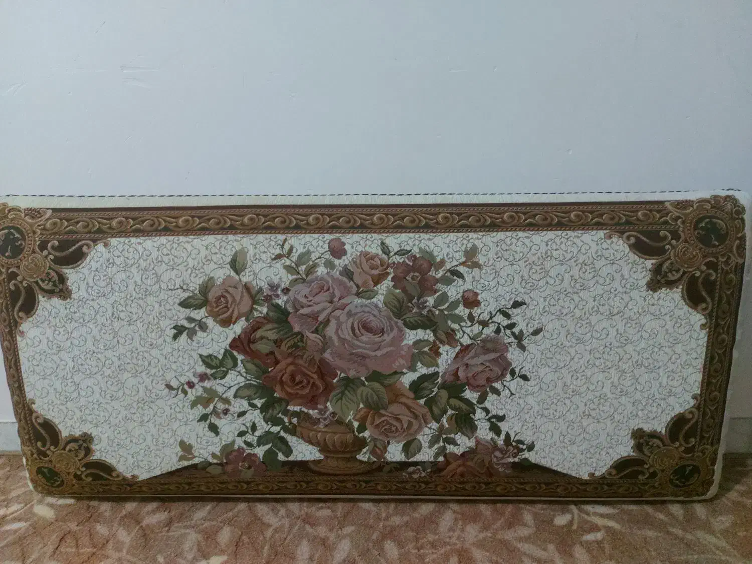 ۶ عدد پشتی نو نو نو|پشتی|ایلام, |دیوار