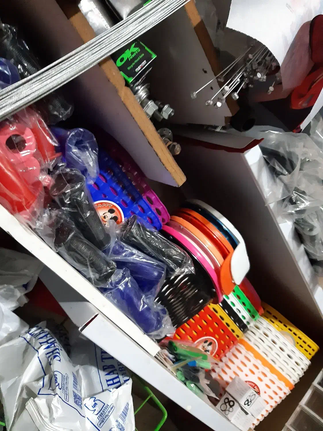 یدک دوچرخه تایر تیوپ لوازم جانبی سرویس تعمیر|دوچرخه، اسکیت، اسکوتر|مشهد, رستگار|دیوار