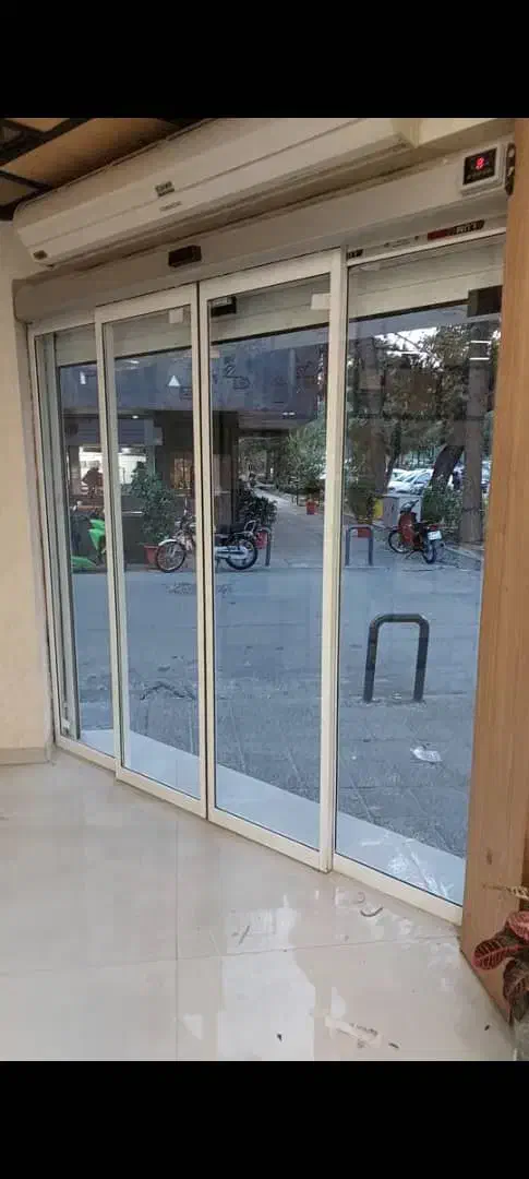 شیشه دوجداره ،شیشه سکوریت،اپراتوراتوماتیک|خدمات پیشه و مهارت|اصفهان, خلیل آباد|دیوار