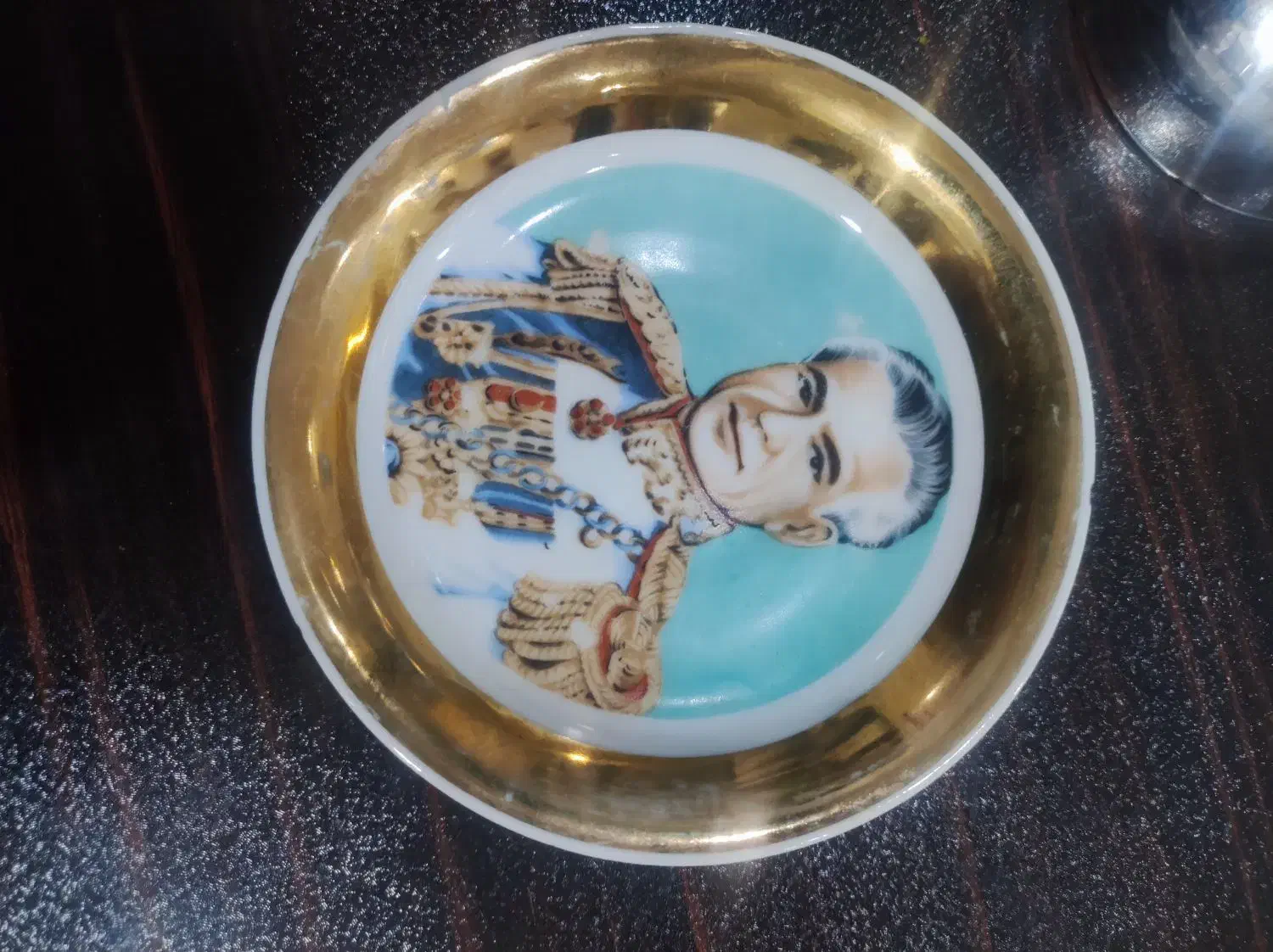 تعداد ۵عدد نعلبکی قدمت دار|کلکسیون اشیاء عتیقه|تهران, تهرانسر شرقی|دیوار