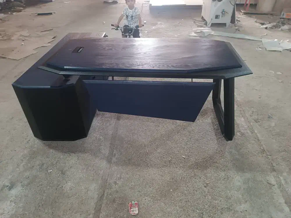 به تعدادی کارگر ساده ومنتاز کار نیمه وارد|استخدام صنعتی، فنی، مهندسی|چهاردانگه (تهران), |دیوار