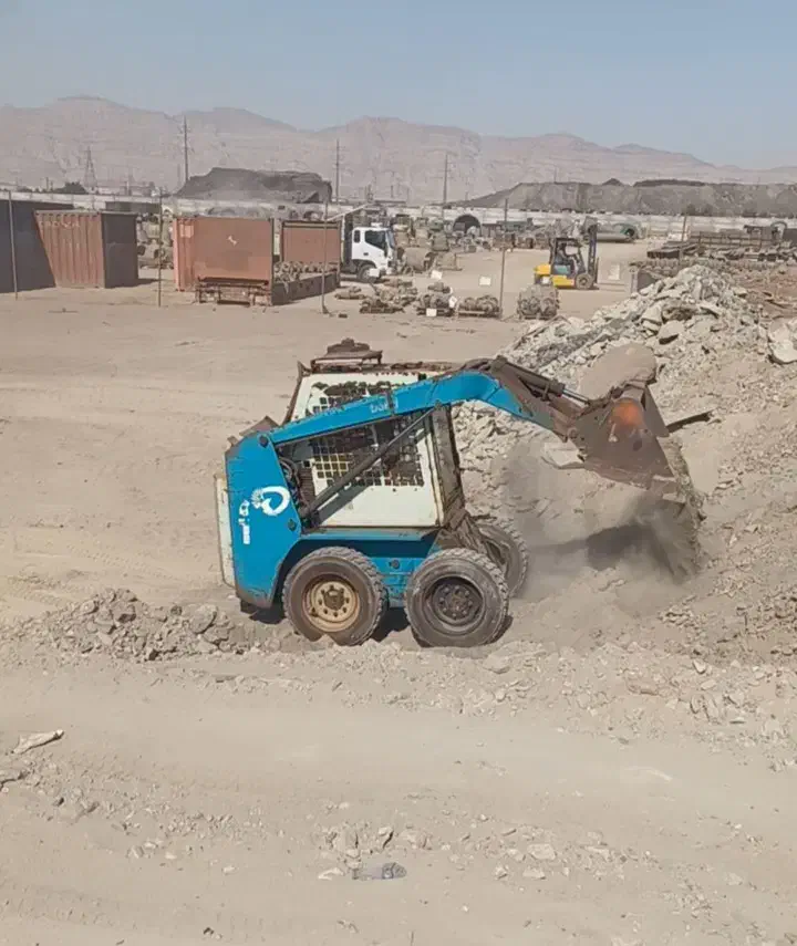 بابکت ۷۶۱دوراج|خودرو سنگین|بندرعباس, |دیوار