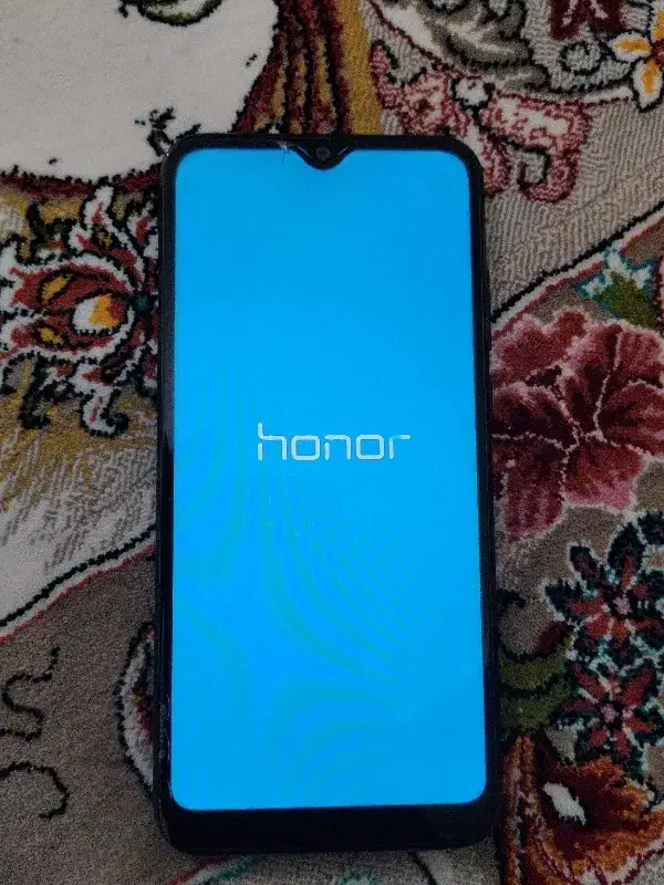 گوشی honor 8a در حد صفر|موبایل|سهند, |دیوار
