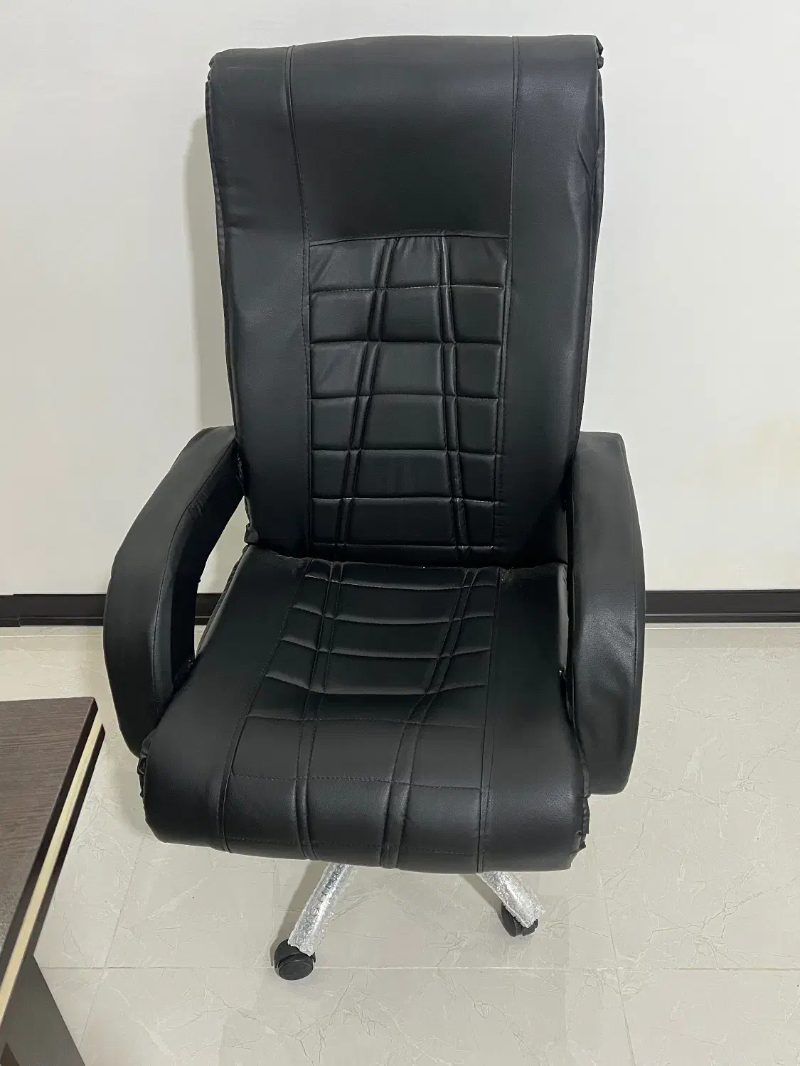 میز و صندلی اداری|مبلمان اداری|نهاوند, |دیوار