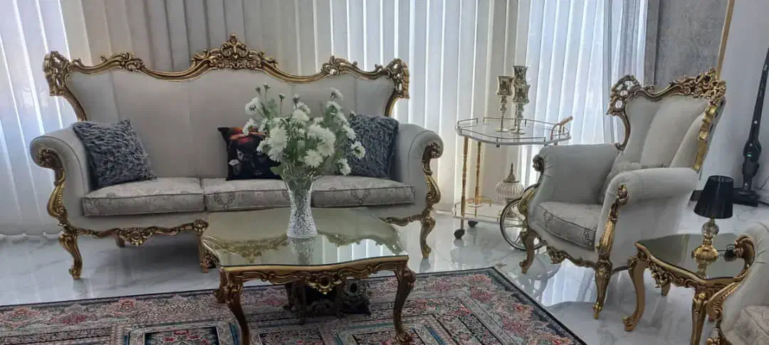 ست کامل مبل و میز ناهارخوری سلطنتی منبتکاری شده|مبلمان خانگی و میز عسلی|اراک, |دیوار