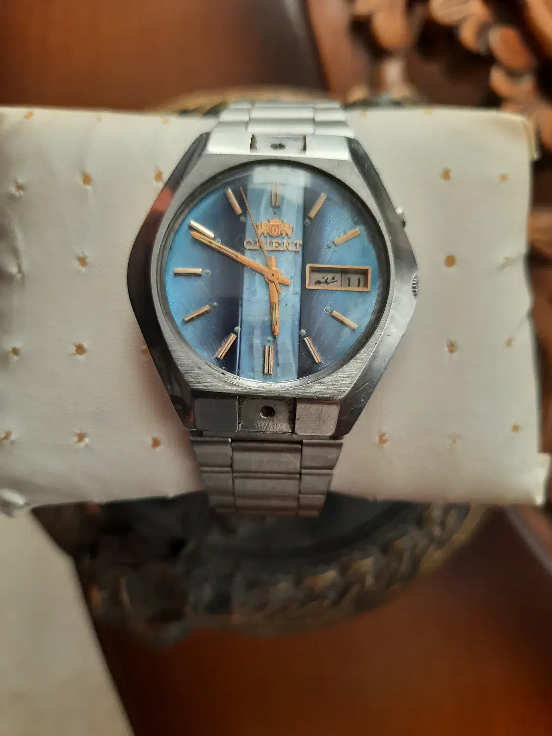 ساعت اورینت اتوماتیک|ساعت|فردیس, نگارستان|دیوار