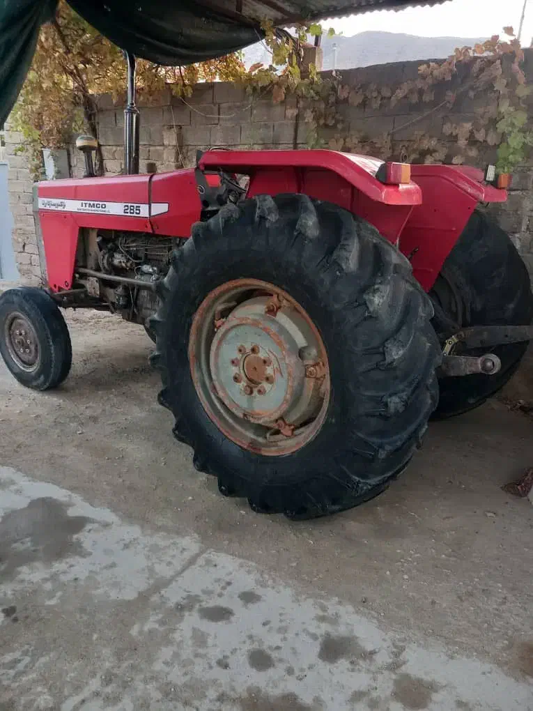 تراکتور ۲۸۵مدل ۶۵|خودرو سنگین|فیروزآباد (فارس), |دیوار