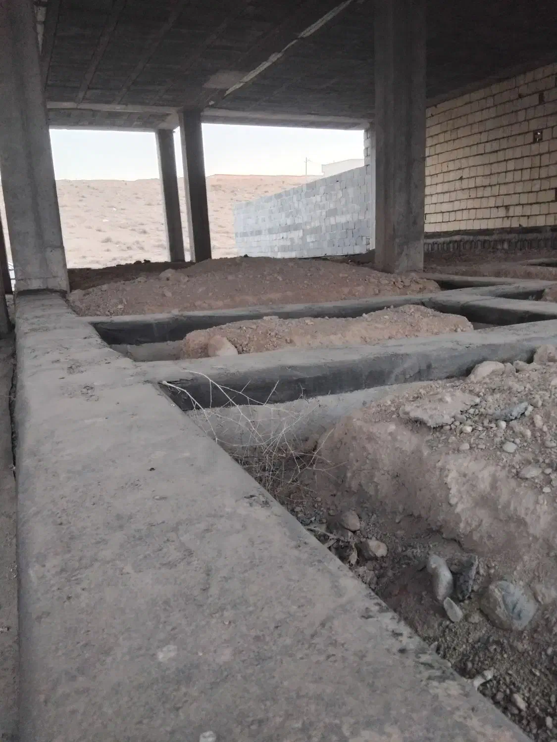 فروش فوری منزل مسکونی نیمه ساز|فروش خانه و ویلا|فولادشهر, مدیسه|دیوار