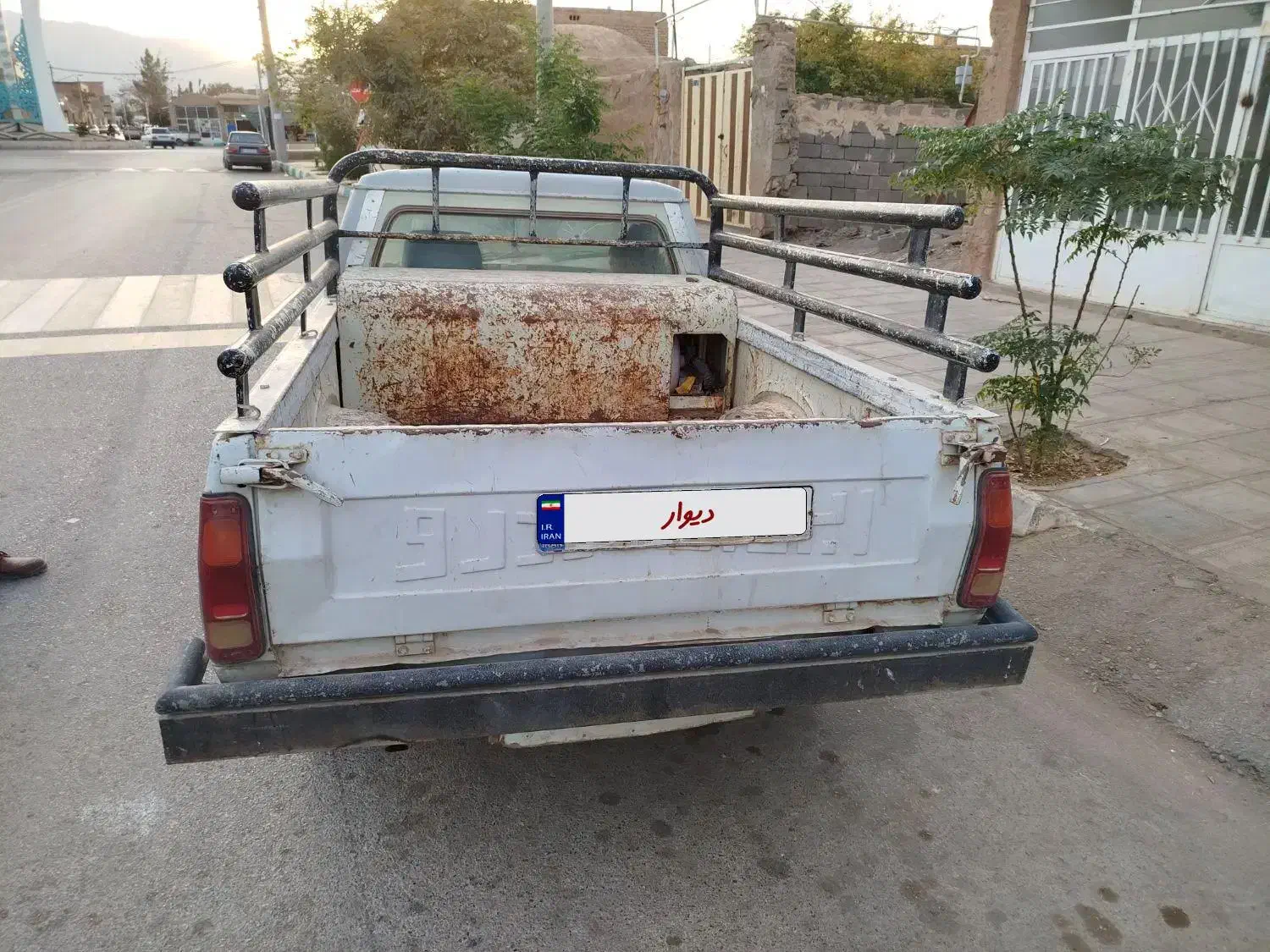 فروشی|خودرو سواری و وانت|کرمان, |دیوار