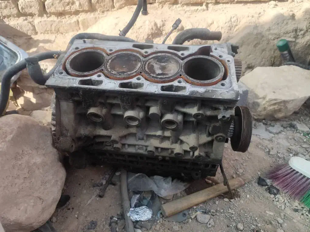 نیم موتور  ام وی ام ۵۳۰ و ایکس ۳۳ استوک|قطعات یدکی و لوازم جانبی|شیراز, شهرک سراج‎|دیوار