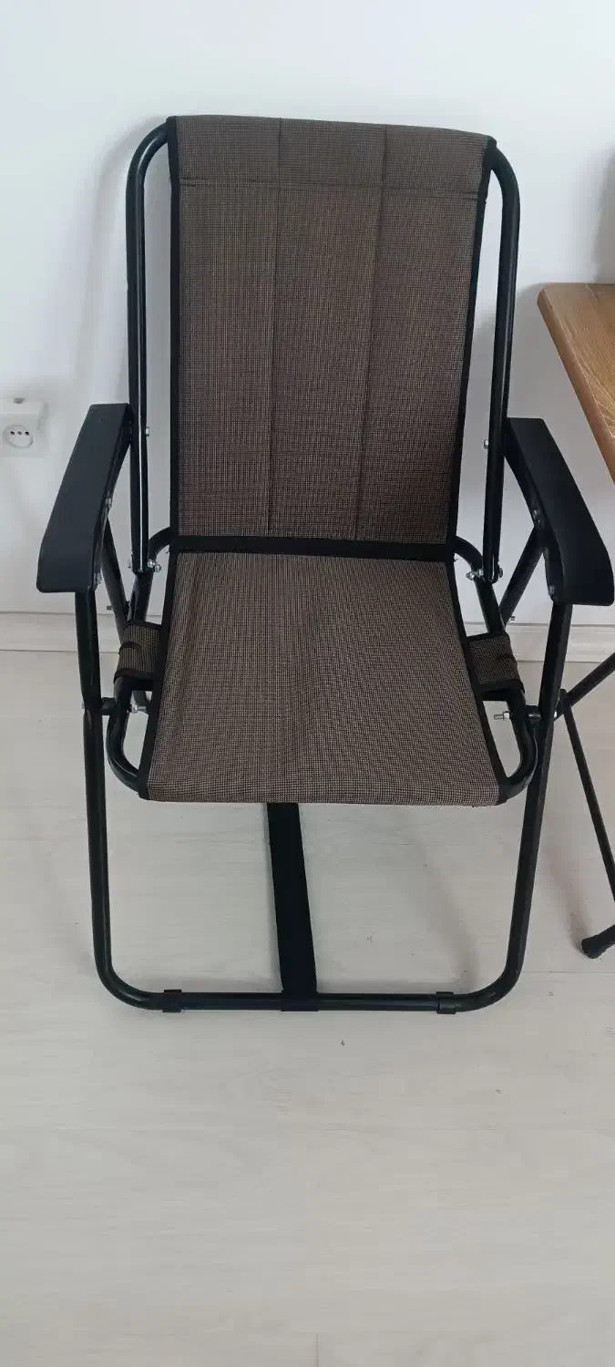 میز غذا خوری 4نفری|میز و صندلی غذاخوری|بندر انزلی, انصار الحسین|دیوار