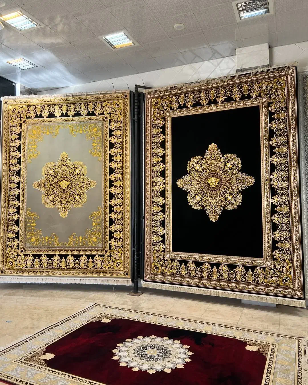 ورساچه کلاسیک یک فرش با کلاس با طراحی ایتالیایی|فرش|تهران, شهرک شریعتی|دیوار