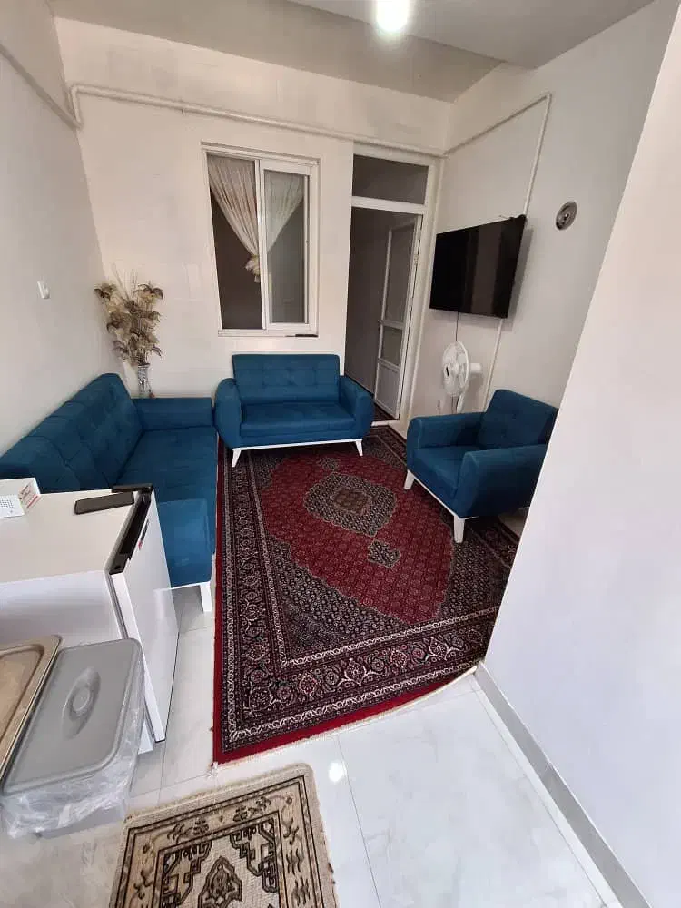 اجاره سوییت تمیز باپارکینگ 5کیلومتر میدان شهرداری|اجارهٔ کوتاهمدت آپارتمان و سوئیت|رشت, کوی عرفان|دیوار