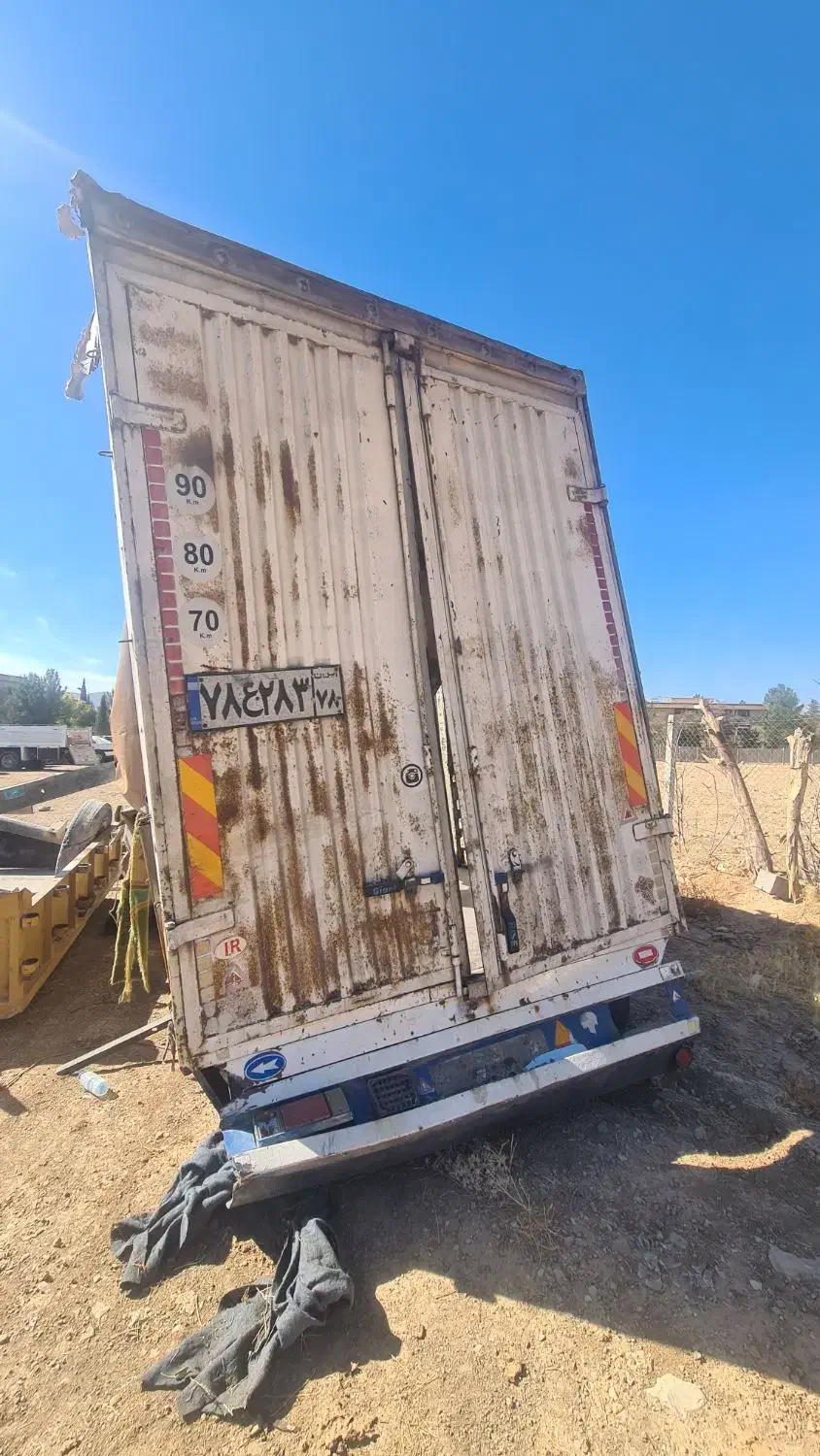 اتاق مسقف تصادفی ایسوزو|قطعات یدکی و لوازم جانبی|بروجرد, |دیوار