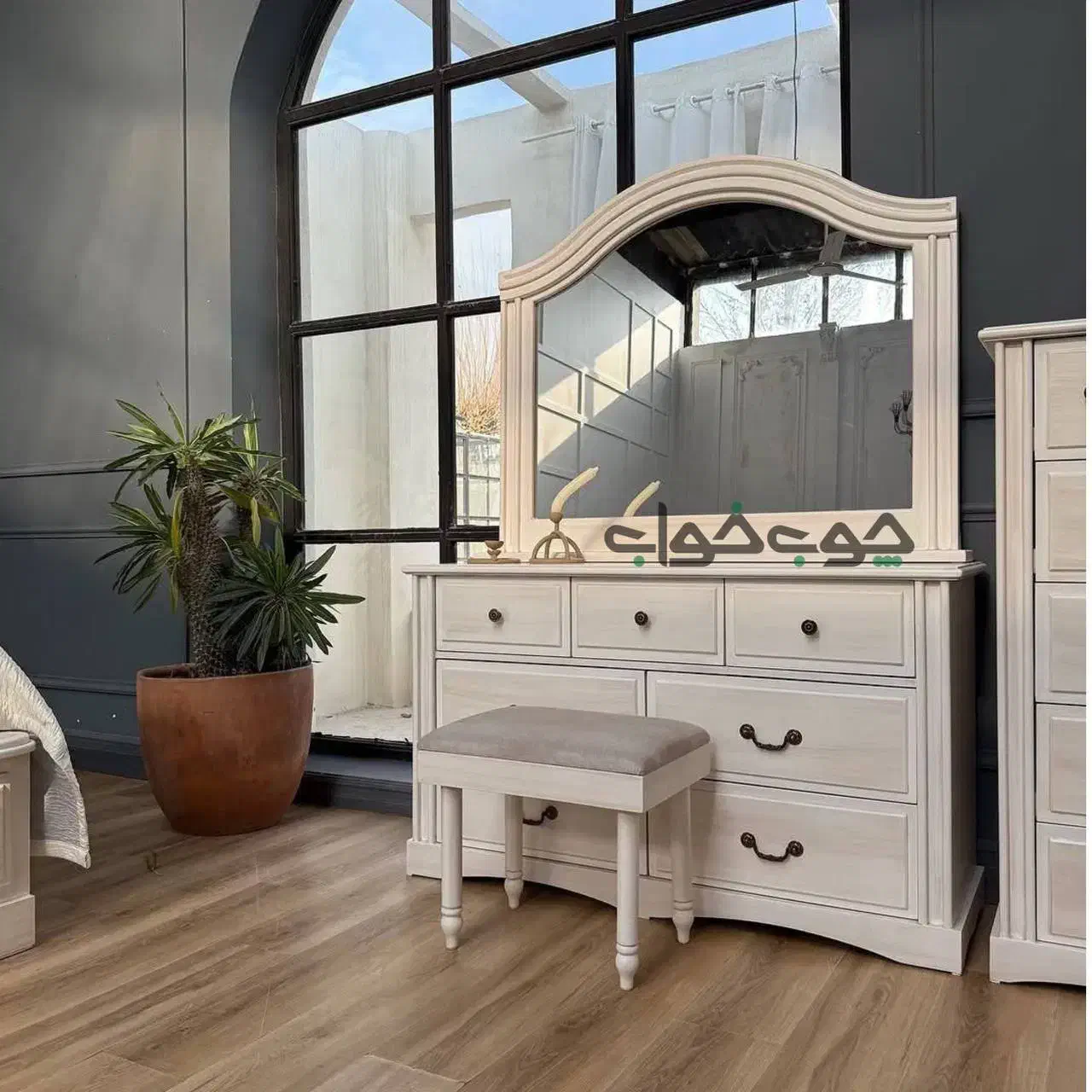 سرویس خواب رومانی تخت دو نفره خواب تشک|تخت و سرویس خواب|مشهد, بهمن|دیوار