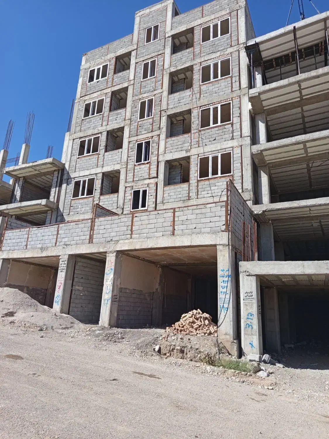 فروش آپارتمان مسکن بازرگان|فروش آپارتمان|بازرگان, |دیوار