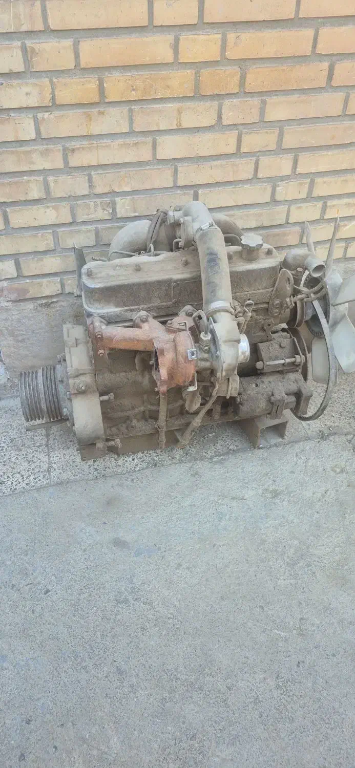 فروش گیربکس های صنعتی و موتور های دیزلی|ماشین‌آلات صنعتی|رباط‌کریم, آدران|دیوار