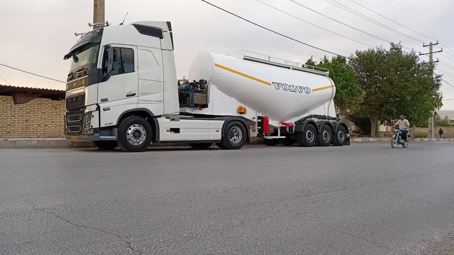 تریلر بونکر حمل سیمان|خودرو سنگین|تهران, جوادیه|دیوار