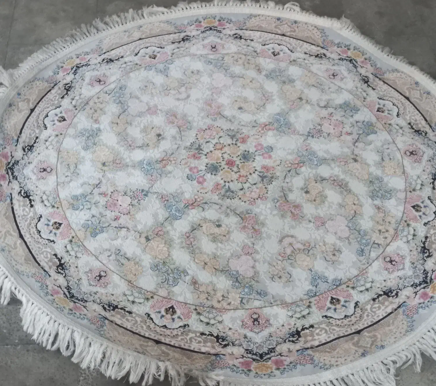 فرش ۳متری قیمت ۲۰۰۰۰۰۰تومن مقطوع|فرش|تهران, بهداشت|دیوار