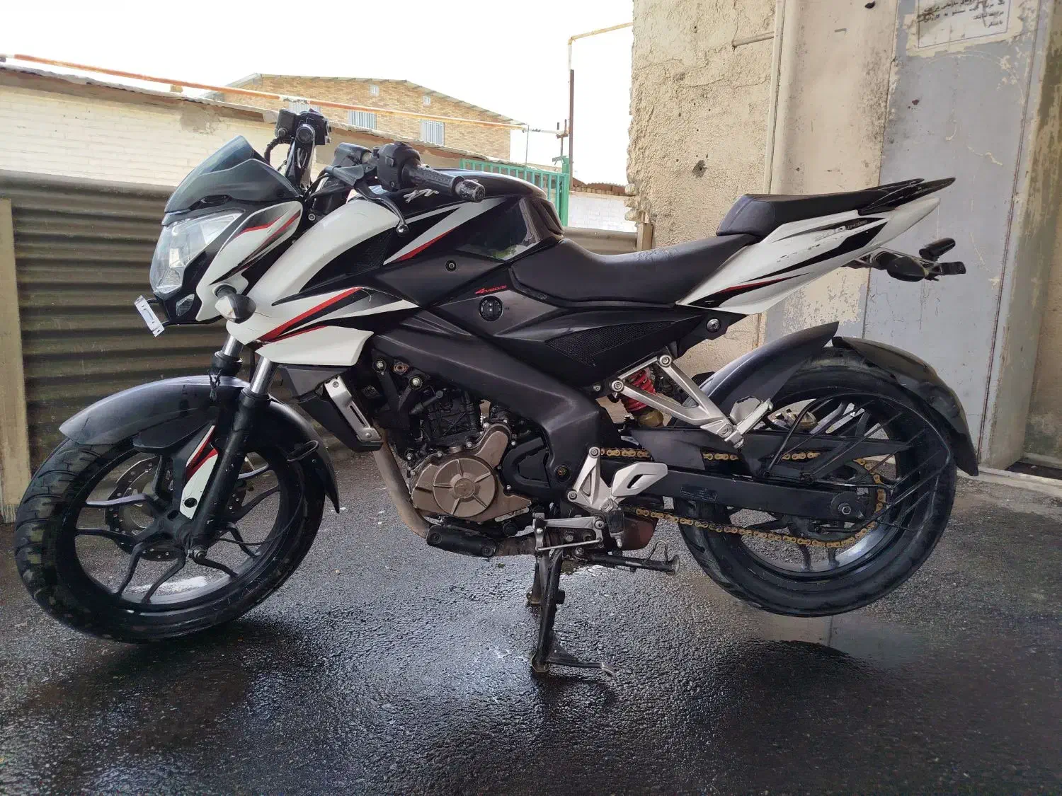 پالس بجاج ان اس200 مزایده ای|موتورسیکلت|شهرکرد, |دیوار