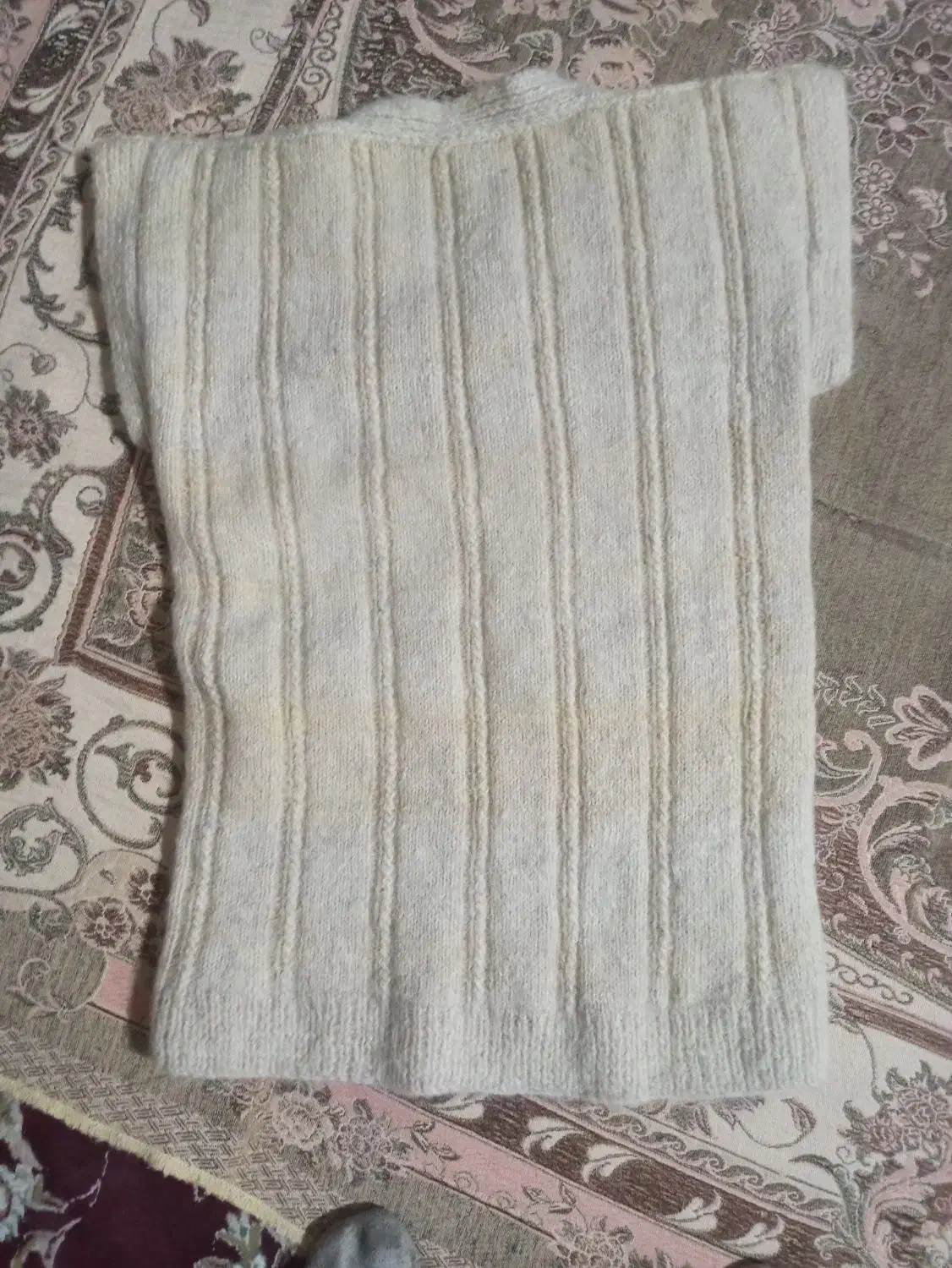 لباس پشمی  دست بافت|لباس|داران, |دیوار