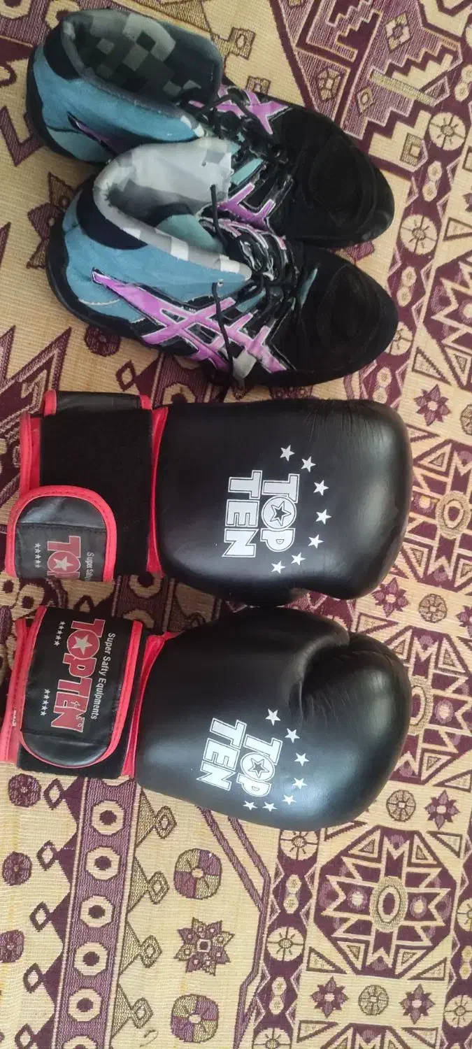 دستکش بوکس|تجهیزات ورزشی|سبزوار, جوادیه شرقی|دیوار