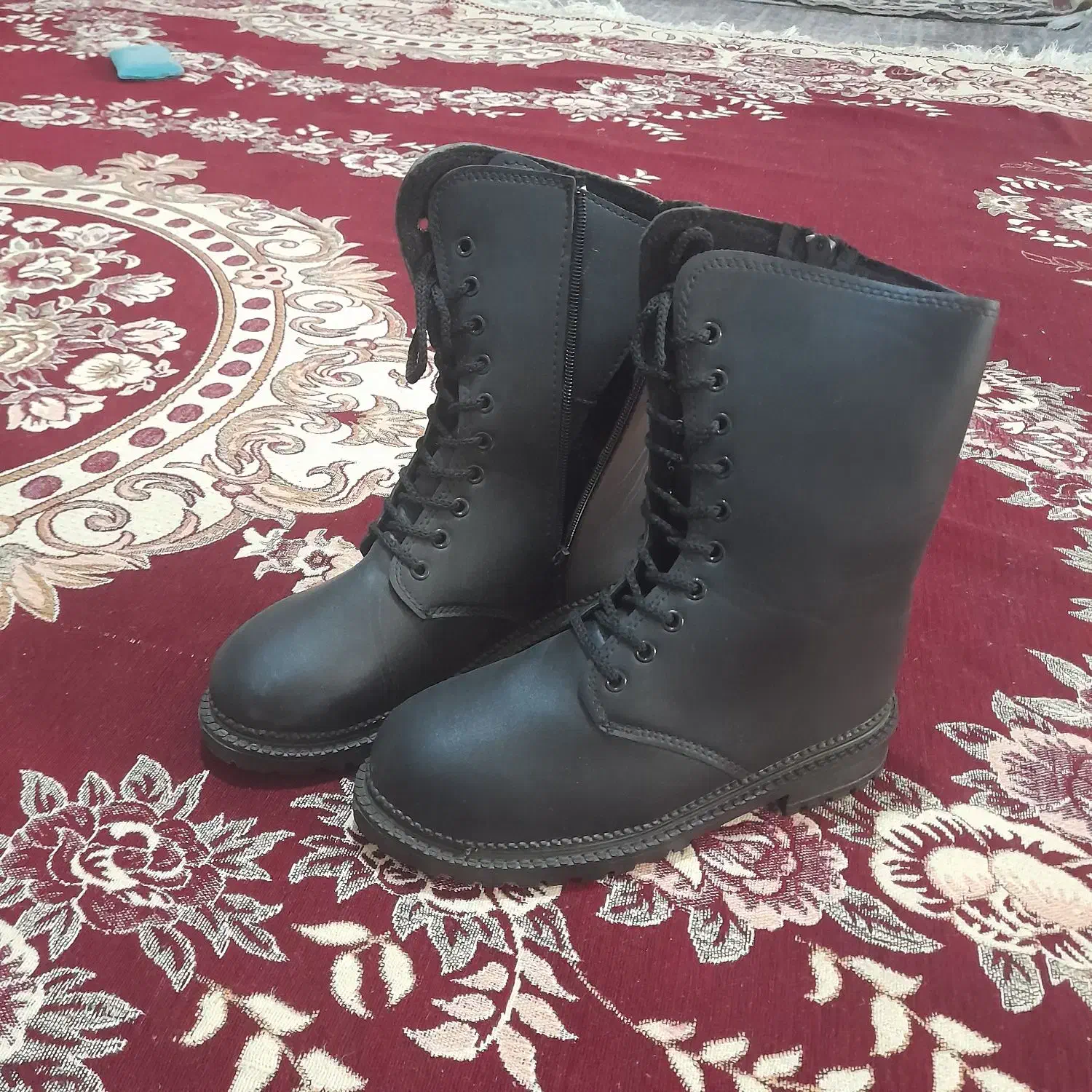 پوتین زنانه|کیف، کفش، کمربند|قم, شهر قائم|دیوار