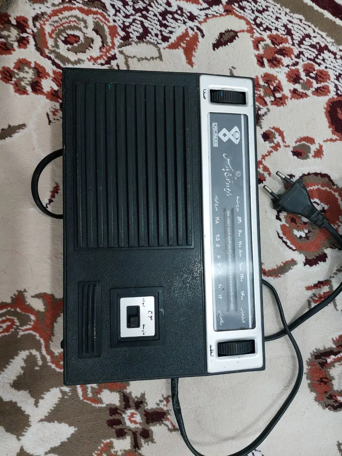 رادیو نوستالژی عتیقه کلکسیونی|کلکسیون اشیاء عتیقه|بوشهر, |دیوار