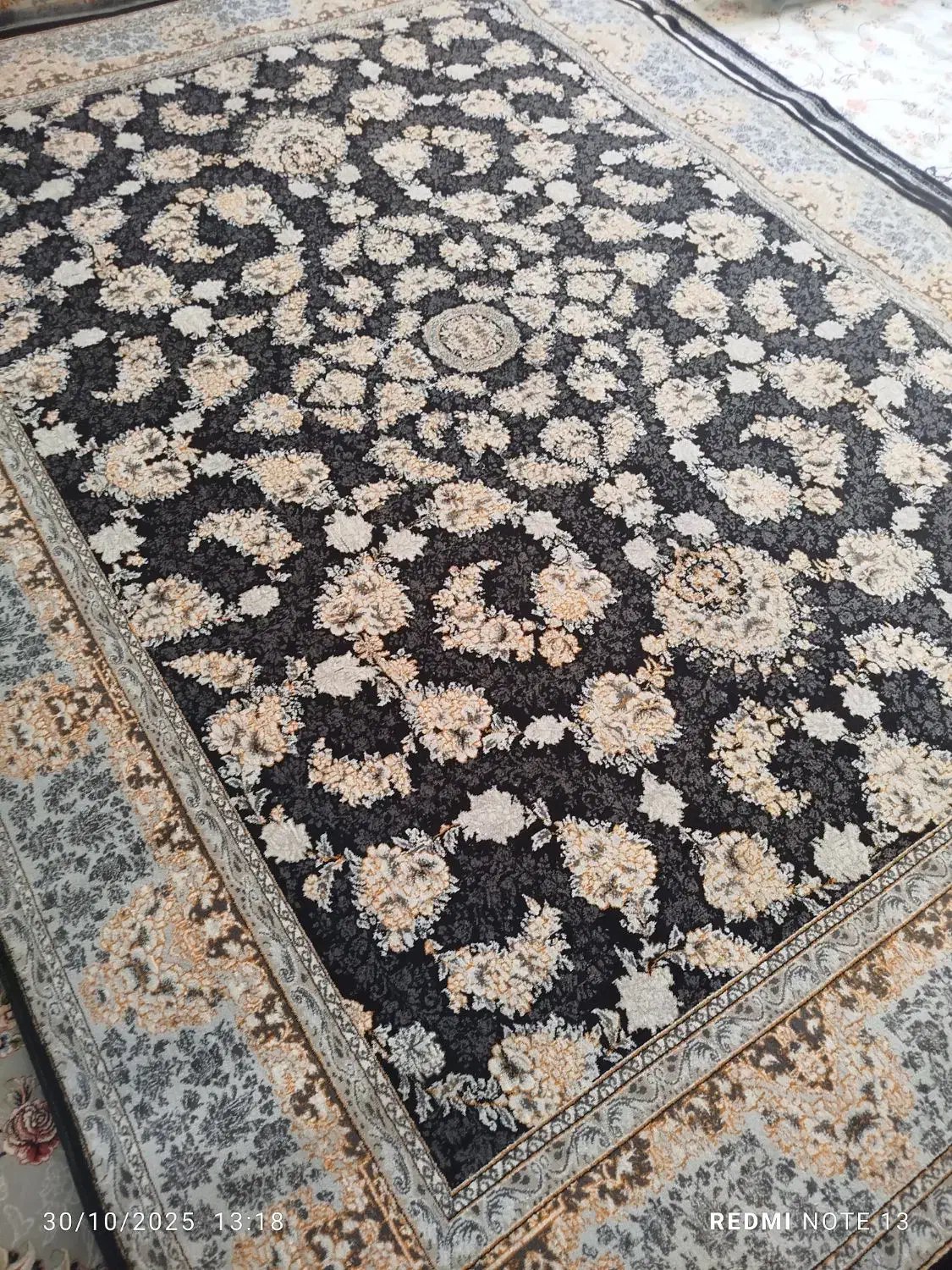 ۴تخته فرش ۱۲متری ۷۰۰شانه با تراکم ۲۵۵۰|فرش|کوهدشت, |دیوار