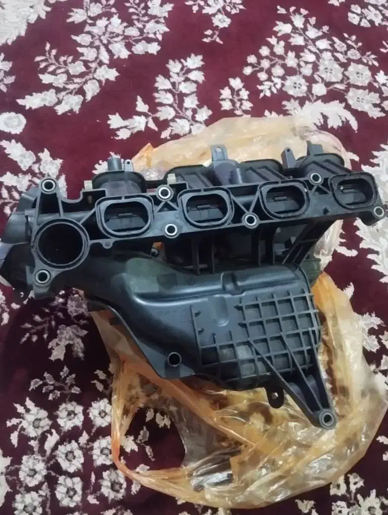 منیفولد مزدا ۳|قطعات یدکی و لوازم جانبی|کرج, حصارک بالا|دیوار