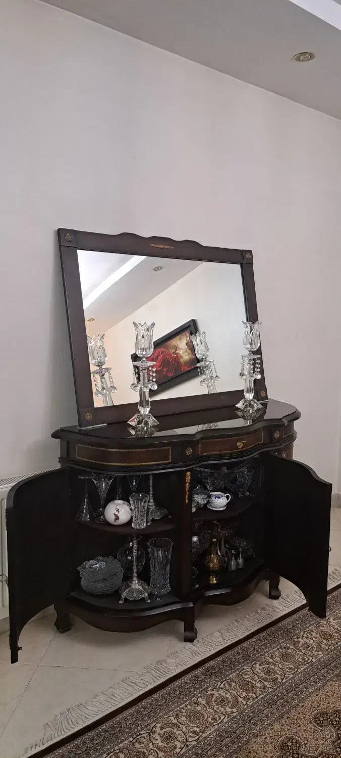 کنسول وآینه|بوفه، ویترین، کنسول|کرج, شهرک یاس جنوبی|دیوار
