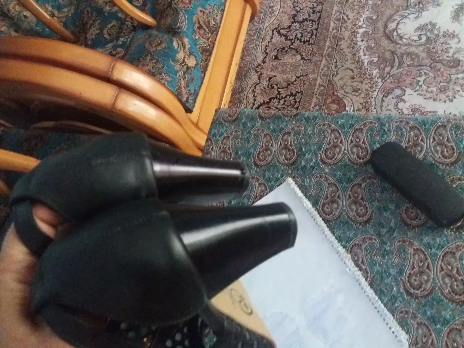 کفش چرمی مشکی تبریز سایز ۳۸ادر حد نو|کیف، کفش، کمربند|اصفهان, اشکاوند|دیوار
