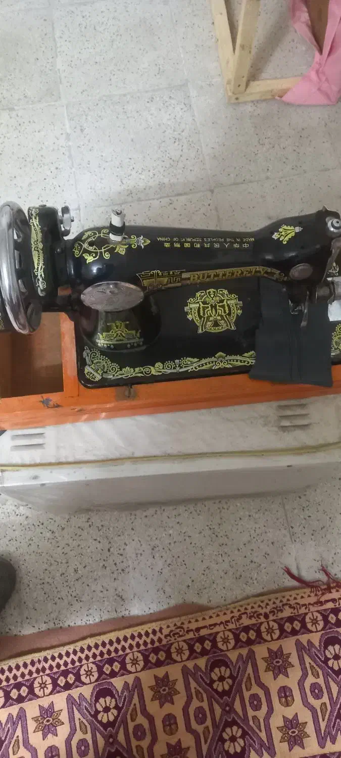 چرخ خیاطی دستی سالم|چرخ خیاطی و ریسندگی|قم, علی آباد سعدگان|دیوار