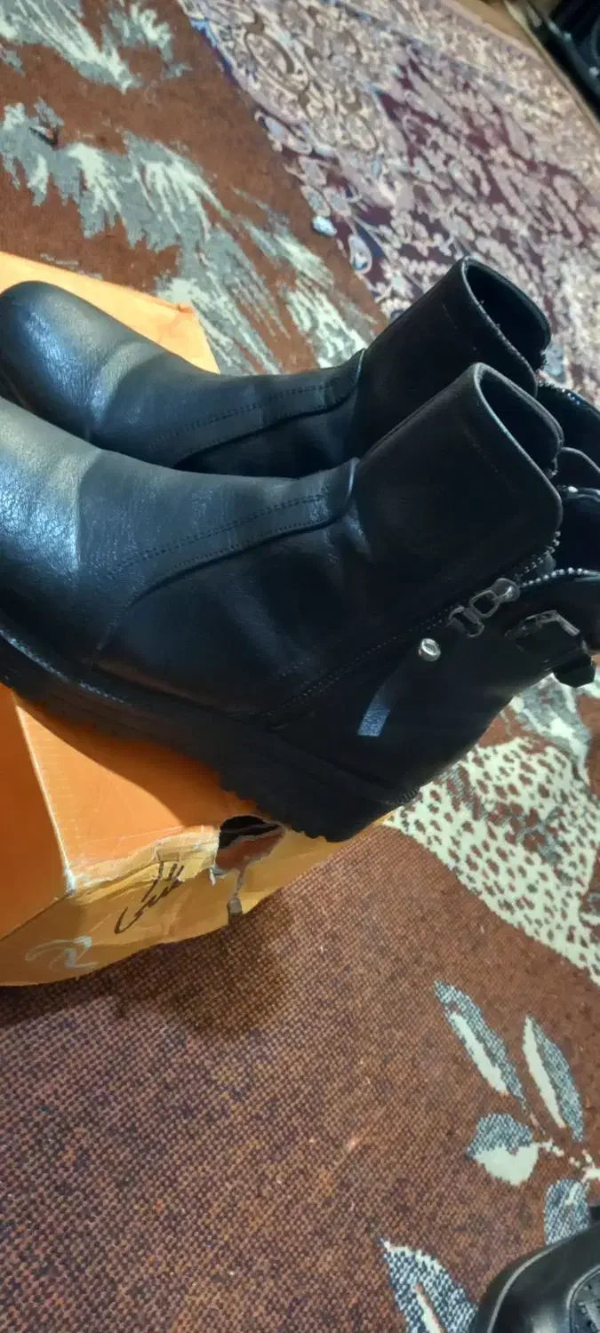 نیم بوت زنانه مناسب سایز ۳۹و۴۰|کیف، کفش، کمربند|گرگان, |دیوار