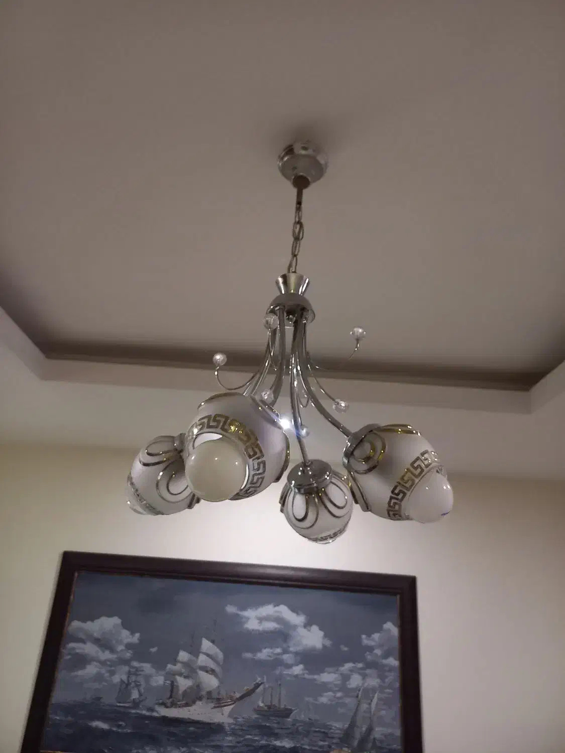 لوستر ۴شاخه|لوستر و چراغ آویز|تهران, وحیدیه|دیوار