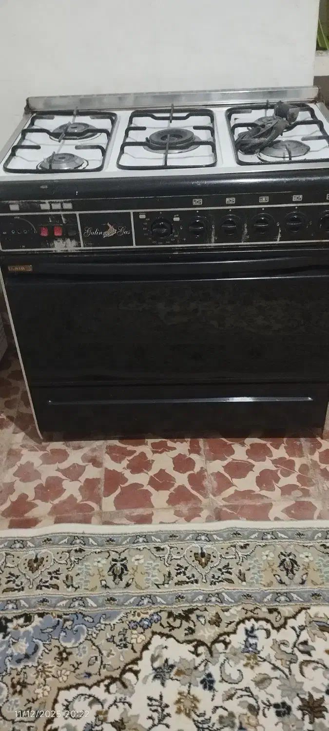 اجاق کاز فردا در حد نو فردار قیمت ۴میلیون|اجاق گاز و لوازم برقی پختوپز|ماکو, |دیوار